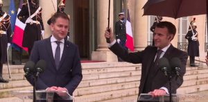 matovič macron trapas francúzsky prezident návšteva francúzska