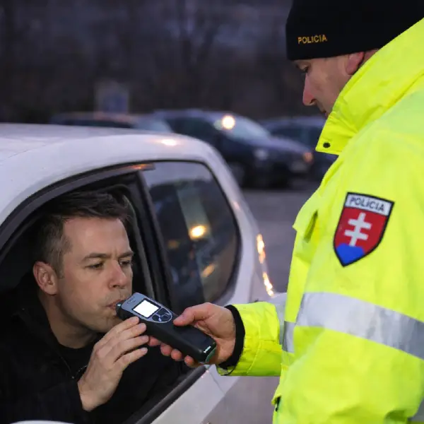 Nový zákaz na cestách: O novom zákone mnoho slovenských vodičov nevie 2 Nový zákaz na cestách 2026