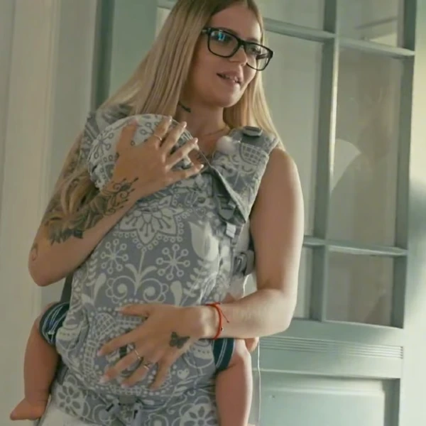 Henrik si servítku pred ústa nedával: Hľadala Lenka lásku alebo istotu? 3 Lenka dieťa