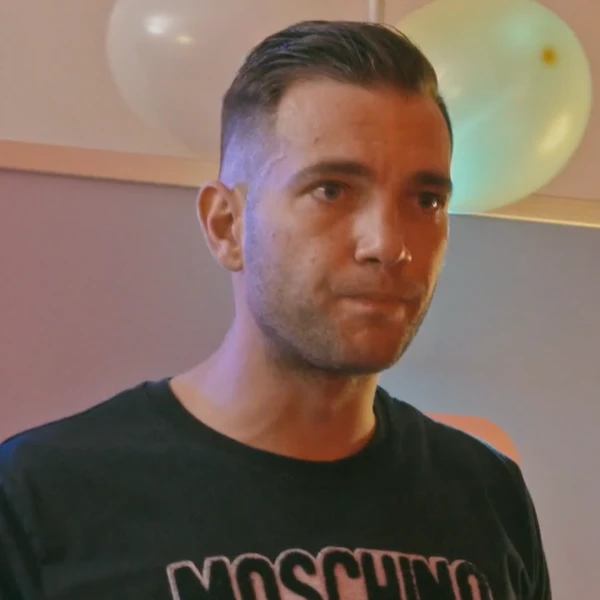 Horor v Mama, ožeň ma: Juraj sa vyhrážal streľbou, dievčatá sa zamkli v izbe, musela prísť zásahovka 2 Juraj mama ozen ma