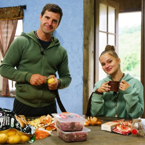 Farmár Roman sa ukázal fanúšikom: Takto dnes vyzerá jeho život po Farme 2 Farmár Roman a Laura