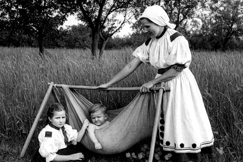 Poznáte slovenské nárečia? Rozumiete slovám ako bielčov, bajusy či šnuptychľa? 9 slovenské nárečia